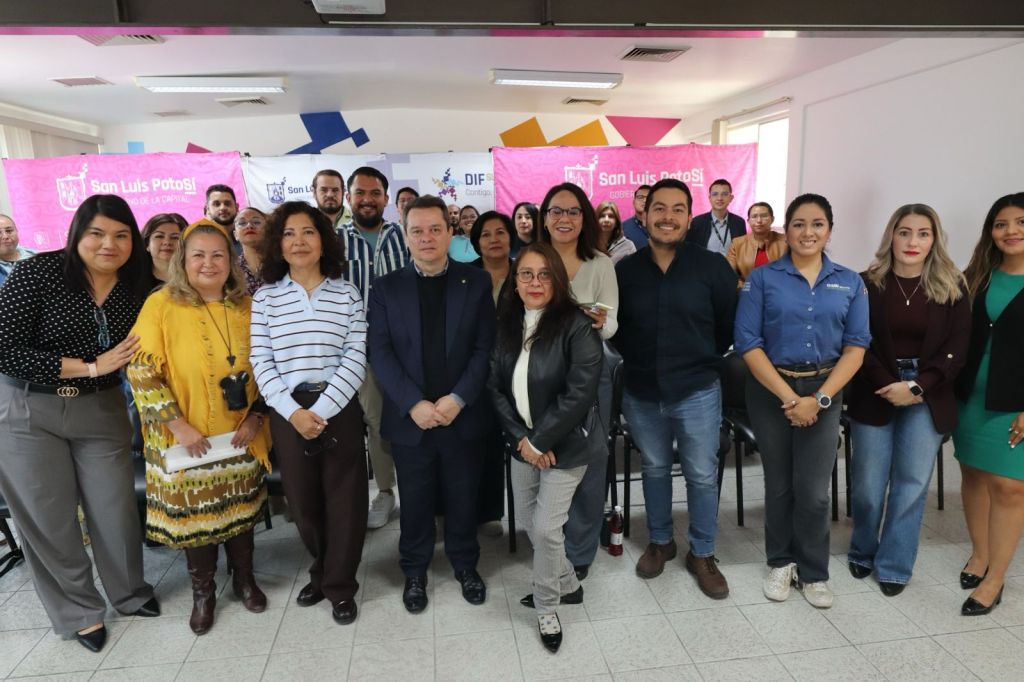 Encabeza Presidenta del DIF Capitalino Estela Arriaga, capacitación para el Distintivo Balance Trabajo–Familia