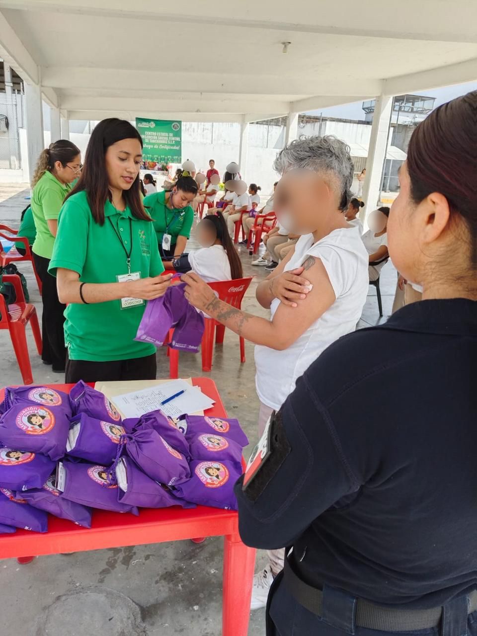 GOBIERNO ESTATAL ACERCA VISITANDO CORAZONES A MUJERES EN REINSERCIÓN SOCIAL