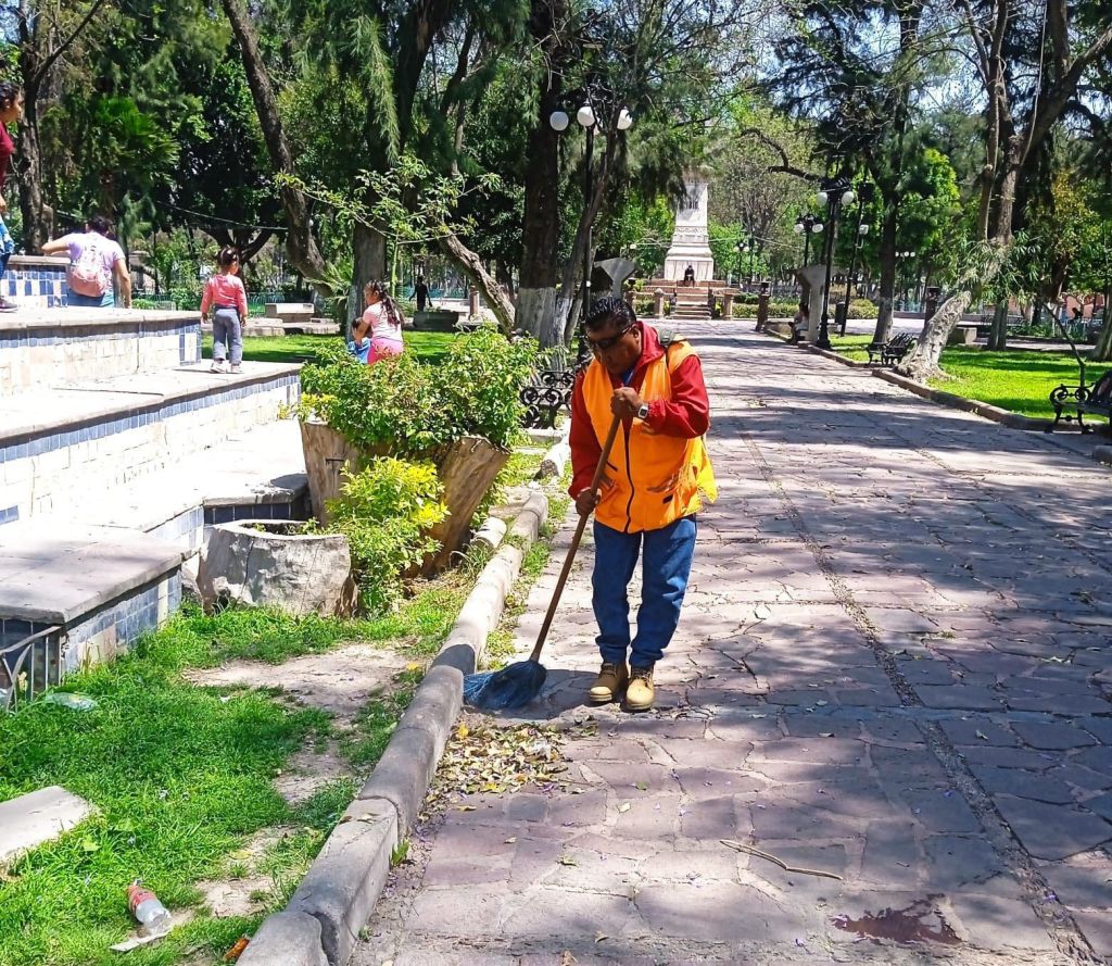 Continúa el Gobierno de la Capital con el mejoramiento de los espacios emblemáticos de la&nbsp;ciudad
