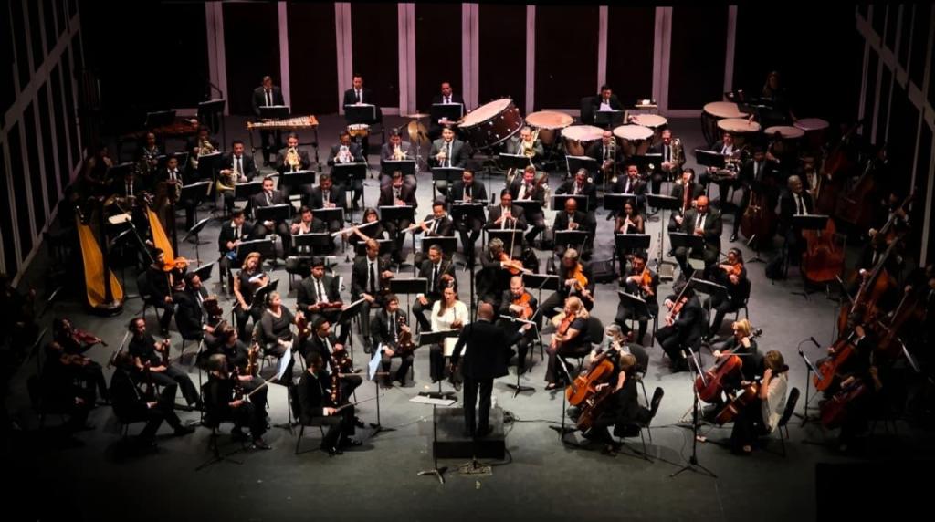 OVACIONAN CONCIERTO DE EQUINOCCIO DE PRIMAVERA EN EL TEATRO DE LA&nbsp;PAZ