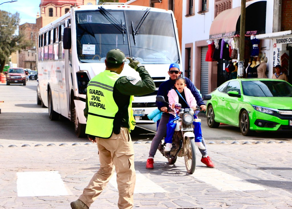 IMPULSAN CAMPAÑA DE CONCIENTIZACIÓN VIAL EN VILLA DE&nbsp;POZOS
