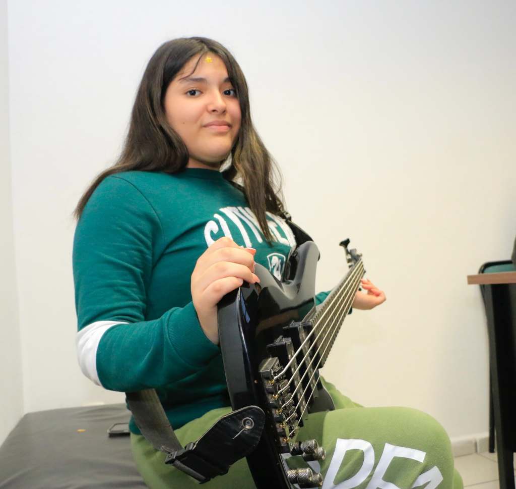 IMPULSA VILLA DE POZOS FORMACIÓN ARTÍSTICA CON CURSO DE GUITARRA Y&nbsp;BAJO