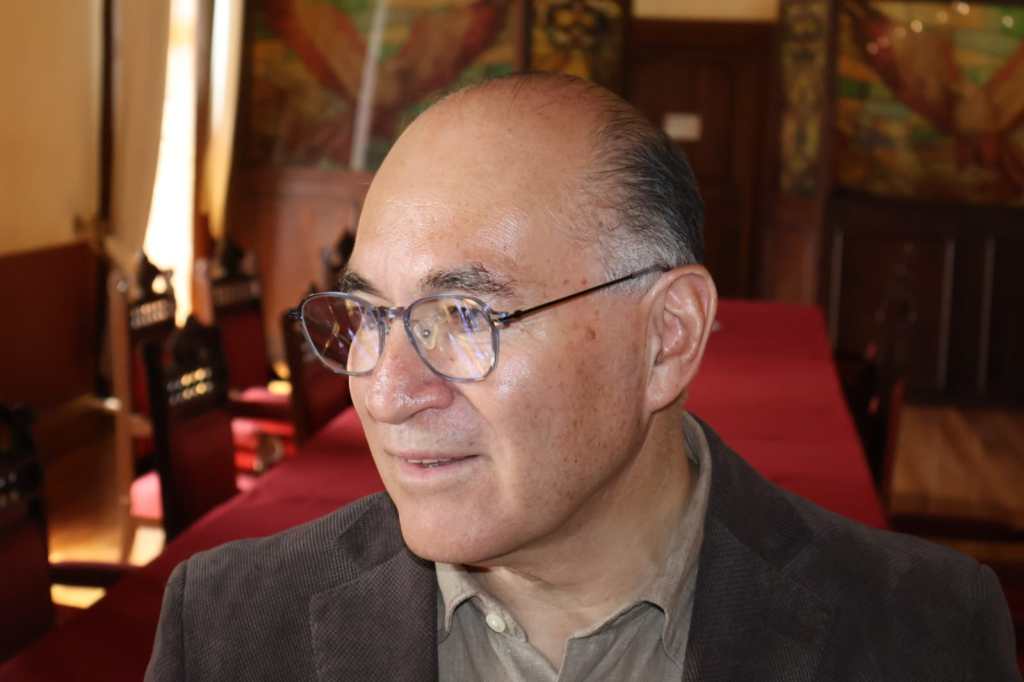 SE DEMANDARÁ A ESCUELAS Y GUARDERÍAS PRIVADAS POR FALSIFICACIÓN DE DOCUMENTOS EN:ENRIQUE&nbsp;GALINDO.