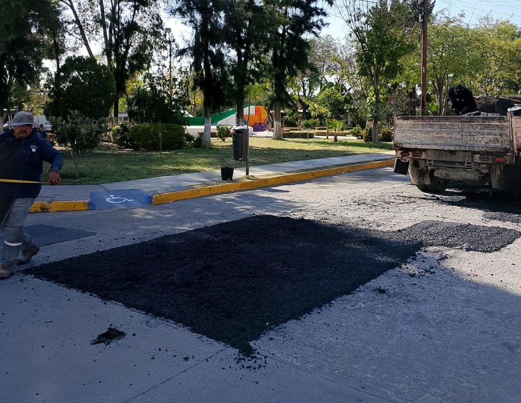 Gobierno de San Luis Capital despliega trabajos de bacheo en Industrial Aviación, Satélite y El Paseo con programación&nbsp;continua