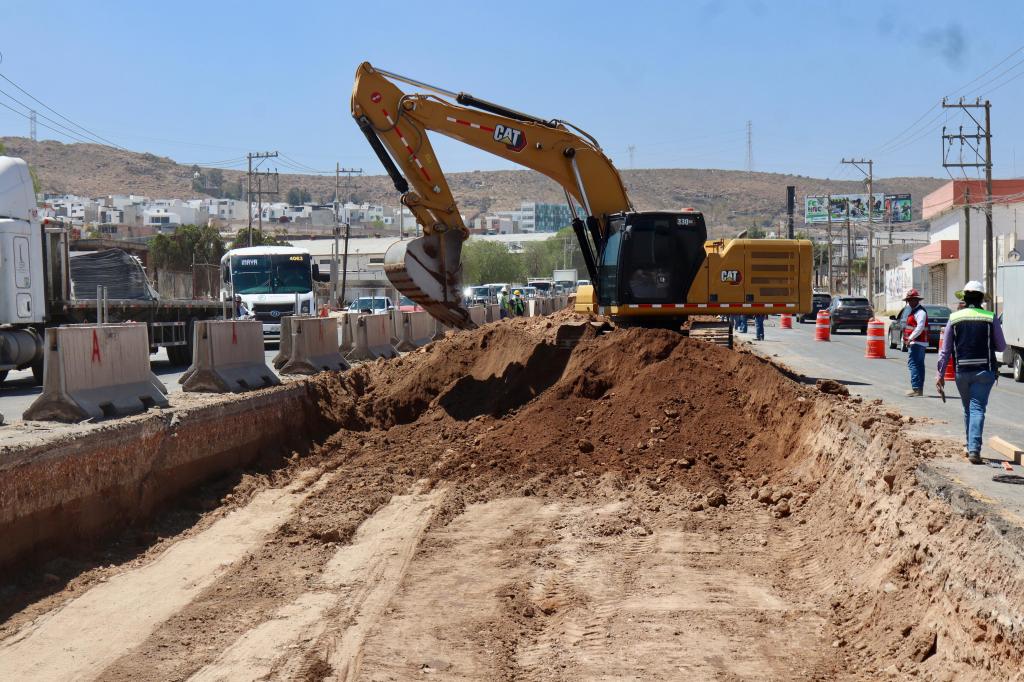 CONTINÚA AVANCE EN CONSTRUCCIÓN DE DESNIVEL ARENA POTOSÍ
