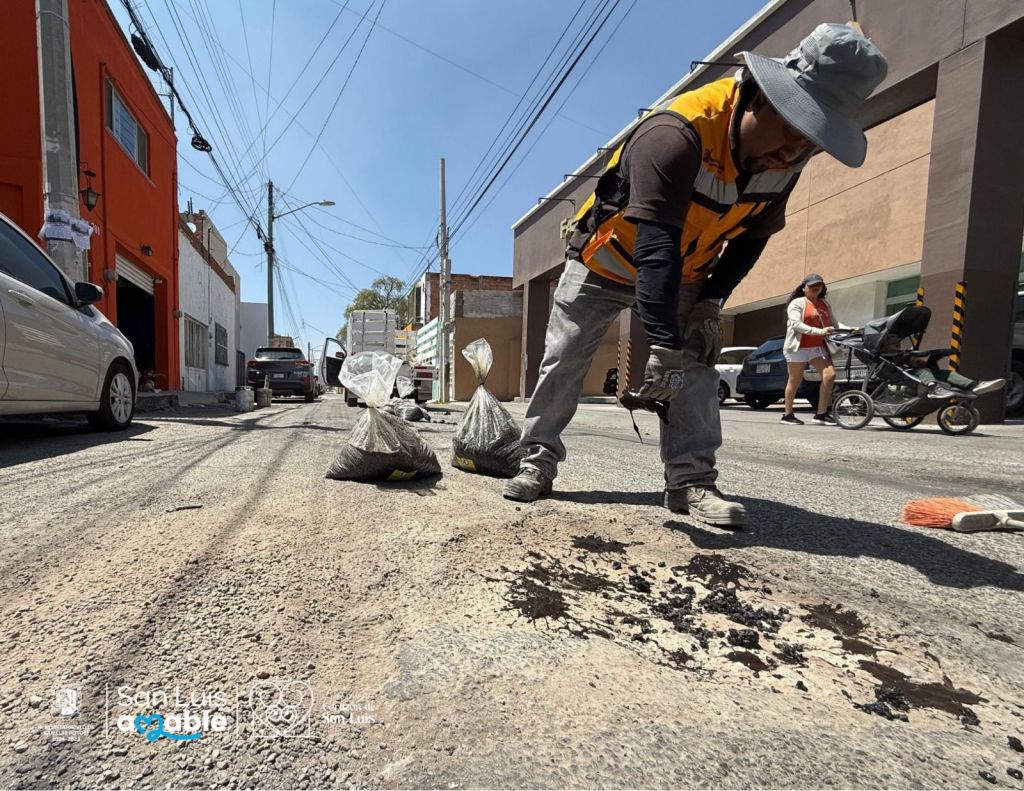 Ayuntamiento de SLP intensifica labores para la celebraciónde los Altares de Dolores en Callejón del&nbsp;Buche