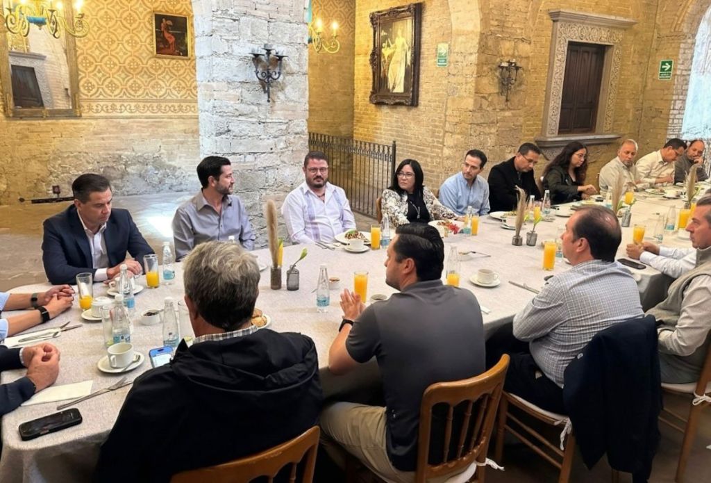 FORTALECEN LAZOS DE COLABORACIÓN ENTRE EL MUNICIPIO Y&nbsp;CANADEVI