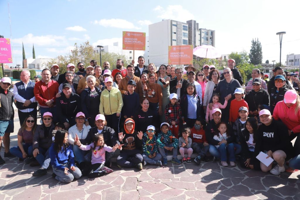 Rescata Gobierno de la Capital el jardín Juan Ruíz de Alarcón con reforestación masiva en Domingo de Pilas