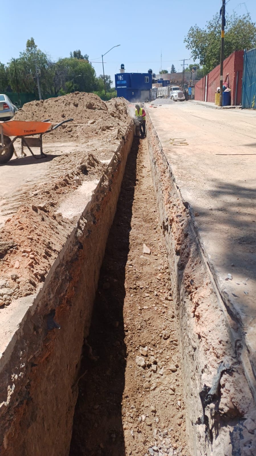 Avanza la rehabilitación sanitaria en López Hermosa