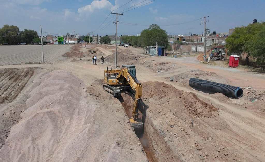 SOLEDAD CRECE CADA DÍA: PAVIMENTACIÓN DE AVENIDA PONCIANO ARRIAGA CON UN 47% DE AVANCE