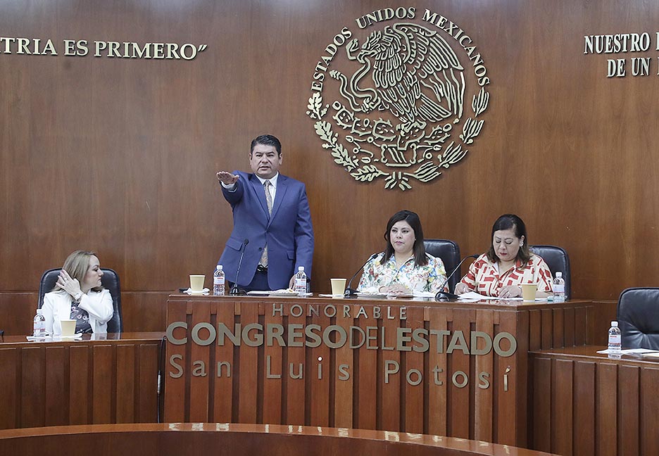 COMISIONADO PRESIDENTE DE CEGAIP COMPARECE ANTE DIPUTADOS POR SU INFORME DEL EJERCICIO 2025: DIP. DIANA RUELAS GAITÁN