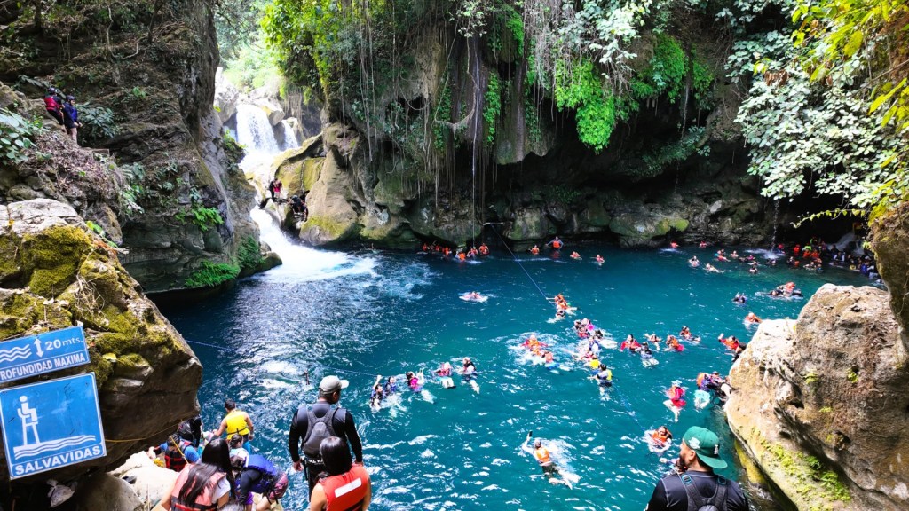 PUENTE DE DIOS CAUTIVA A VISITANTES EN EL CORAZÓN DE&nbsp;TAMASOPO