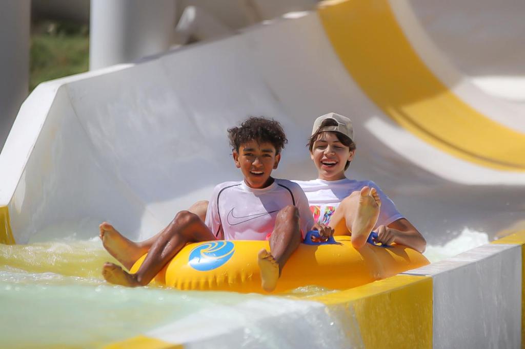 FAMILIAS LLENAN PARQUES ESTATALES EN SEMANA&nbsp;SANTA