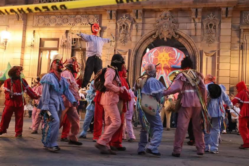 LOS DIABLOS DE LA HUASTECA POTOSINA LLEGAN AL CENTRO&nbsp;HISTÓRICO