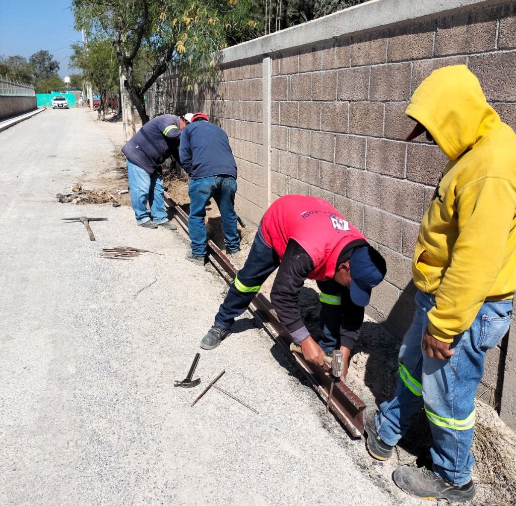 Impulsan movilidad segura en Peñasco con banquetas y&nbsp;guarniciones