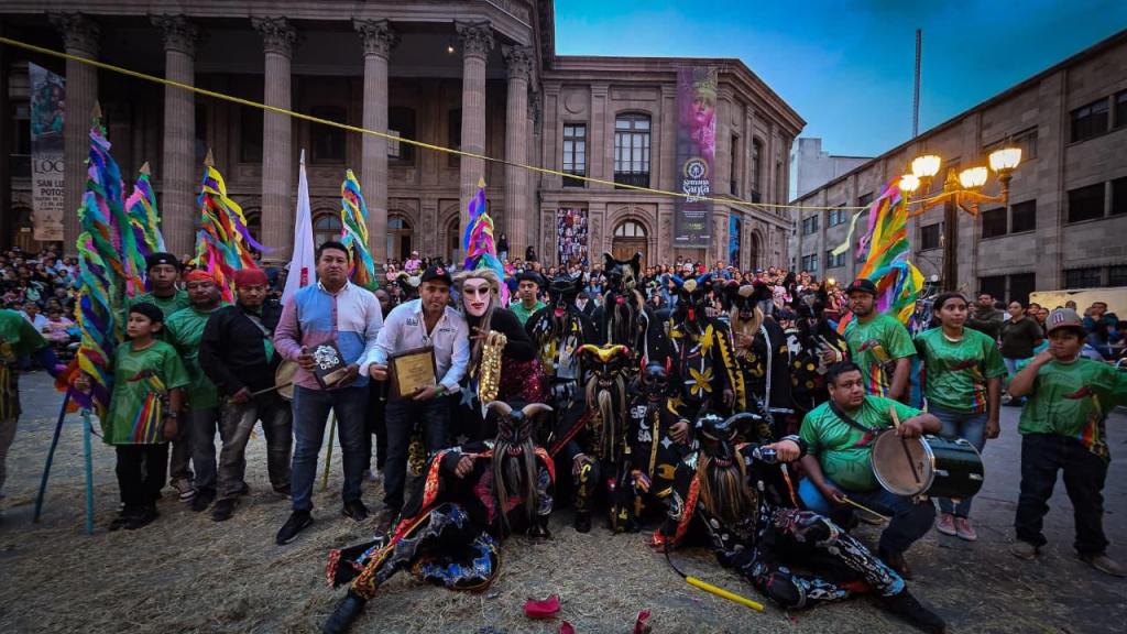 LOS DIABLOS DE LA HUASTECA Y ZONA MEDIA, LLENAN DE VIDA EL CENTRO&nbsp;HISTÓRICO.