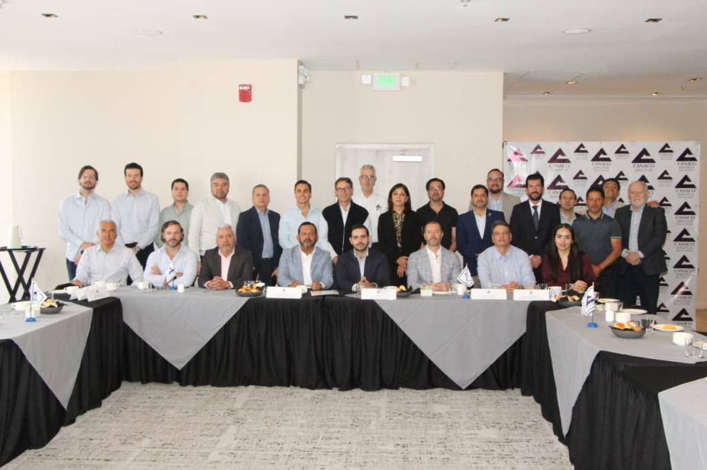 ESTADO FORTALECE VÍNCULO CON EL SECTOR&nbsp;EMPRESARIAL