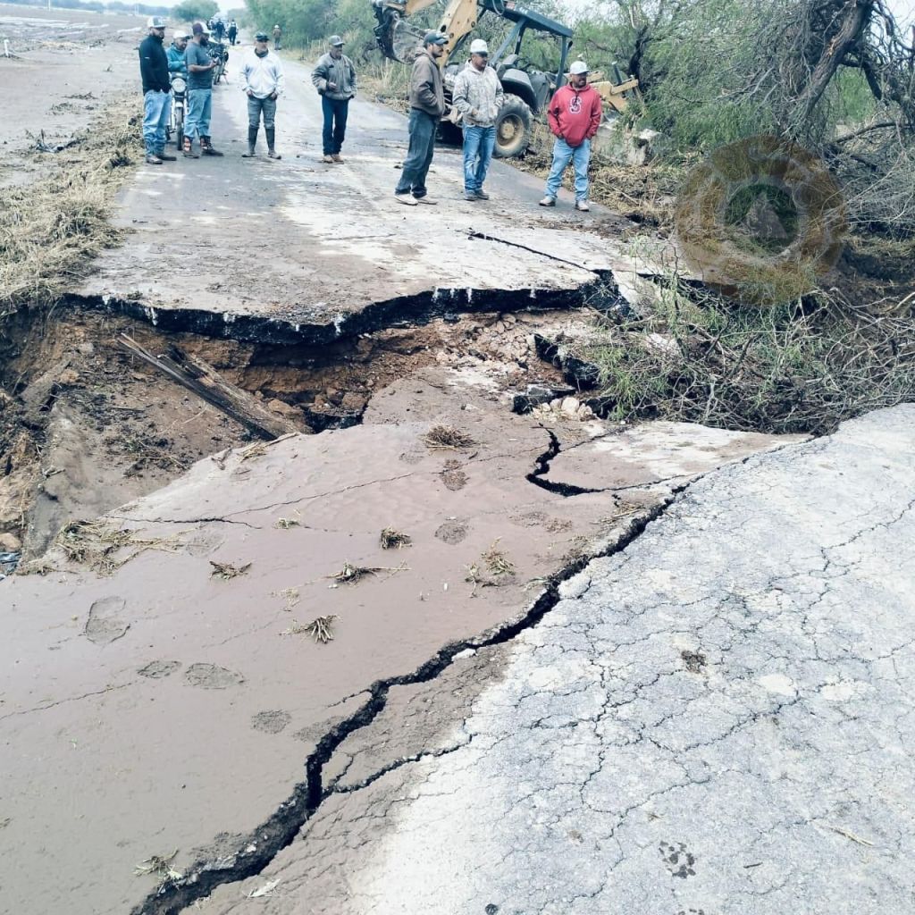 Protección Civil Municipal atiende de manera inmediata socavón en la Delegación de Bocas y salvaguarda a la&nbsp;población