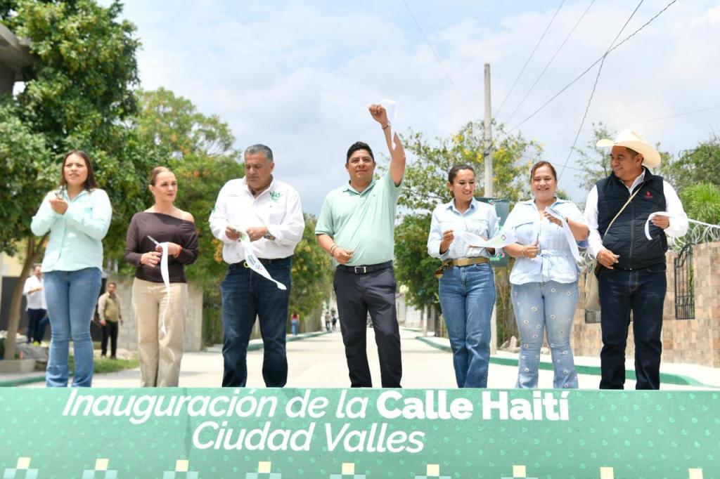 RICARDO GALLARDO ARRANCA LA REHABILITACIÓN TOTAL DEL CIRCUITO TÉNEK EN CIUDAD&nbsp;VALLES