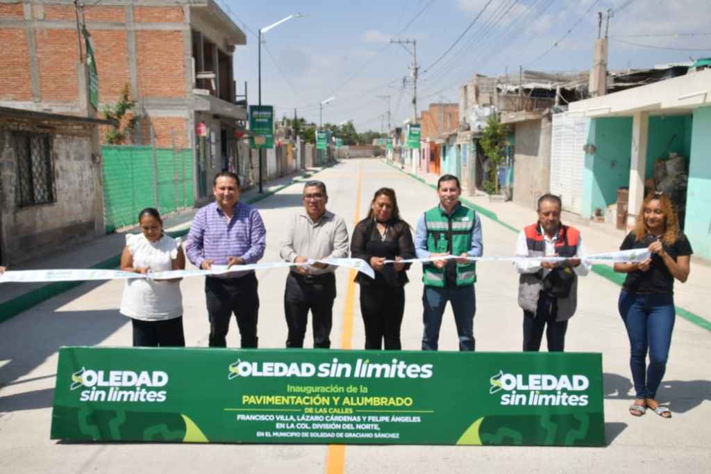 JUAN MANUEL NAVARRO INAUGURA PAVIMENTACIÓN Y ALUMBRADO EN DIVISIÓN DEL NORTE; ATRÁS QUEDAN DÉCADAS DE CALLES DE&nbsp;TIERRA