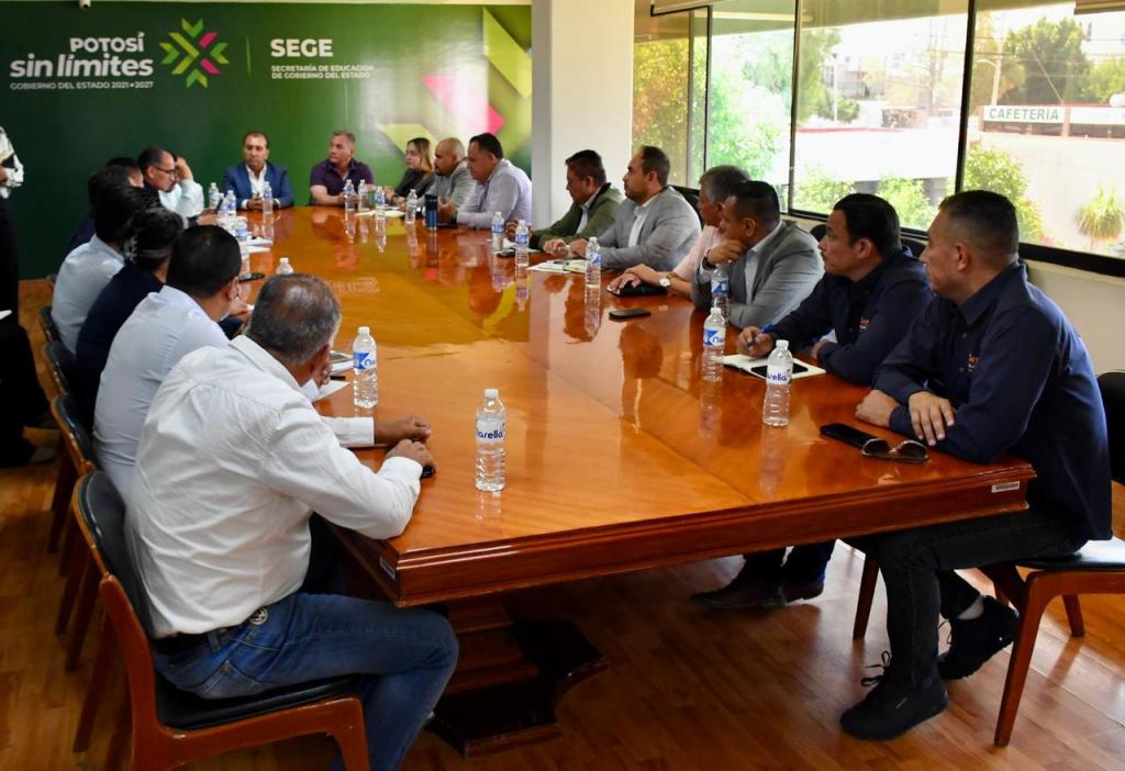 GOBIERNO ESTATAL ACLARA Y APOYA A DOCENTES DE&nbsp;TELESECUNDARIA