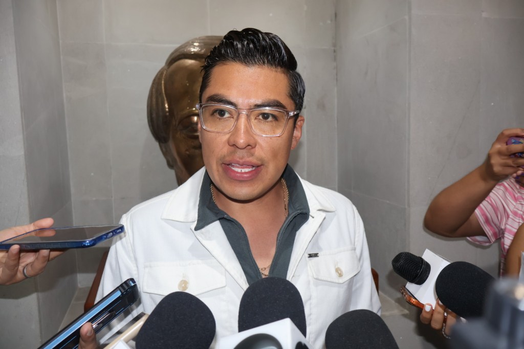 CUAUHTLI DESTACA LIDERAZGO DE RITA OZALIA AL FRENTE DE&nbsp;MORENA.