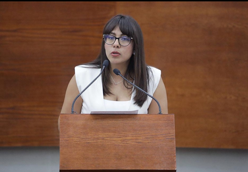 APRUEBA EL PLENO EXHORTO A AUTORIDADES PARA ATENDER PROBLEMA DE ABASTECIMIENTO DE AGUA Y DRENAJE EN LA&nbsp;COLONIA