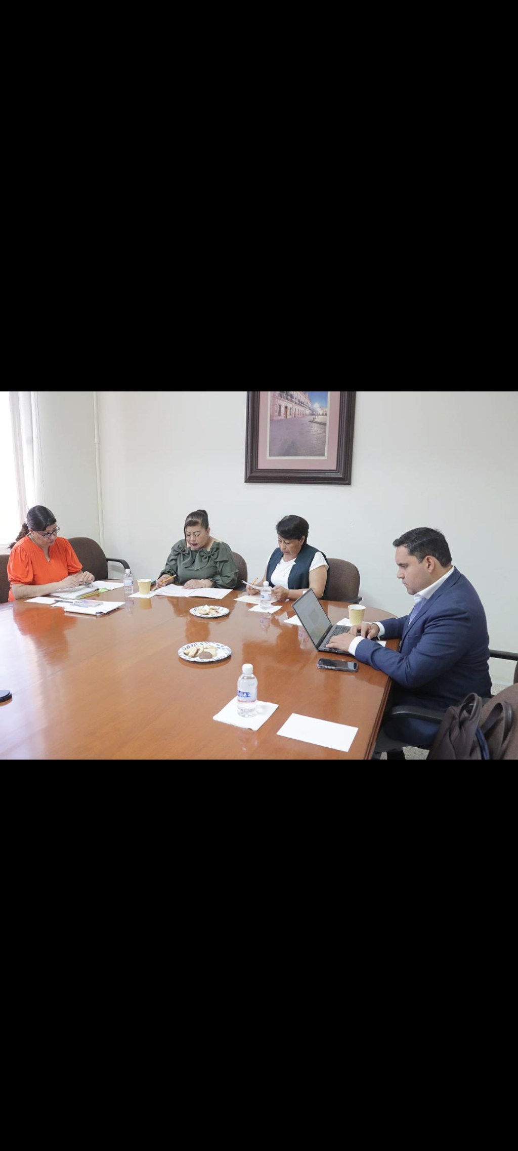 ACUERDA COMISIÓN DE MOVILIDAD, COMUNICACIONES Y TRANSPORTES SOLICITAR OPINIONES JURÍDICAS SOBRE DOS&nbsp;INICIATIVAS