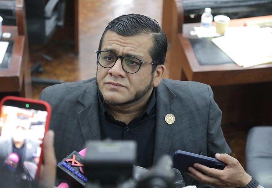 BECA RITA CETINA FORTALECE LA EDUCACIÓN Y EL BIENESTAR DE MÁS DE 193 MIL ESTUDIANTES EN SAN LUIS POTOSÍ: DIP. ROBERTO GARCÍA&nbsp;CASTILLO.