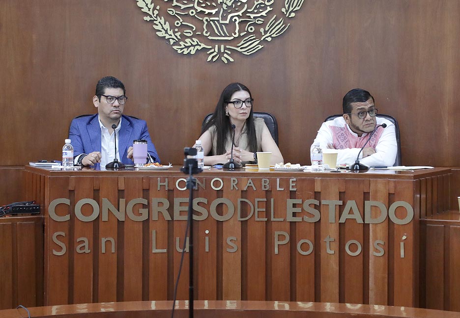 CONGRESO DEL ESTADO CONCLUYE CURSO DE CAPACITACIÓN “FORTALECIMIENTO DEL SERVICIO PÚBLICO CON ENFOQUE EN DERECHOS&nbsp;HUMANOS”