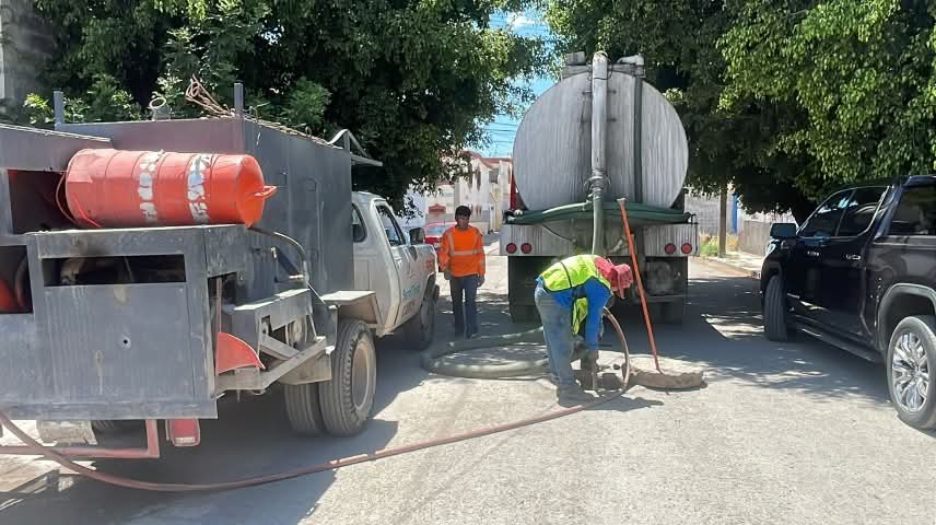REFUERZAN ACCIONES DE DESAZOLVE EN COLONIAS DE VILLA DE&nbsp;POZOS