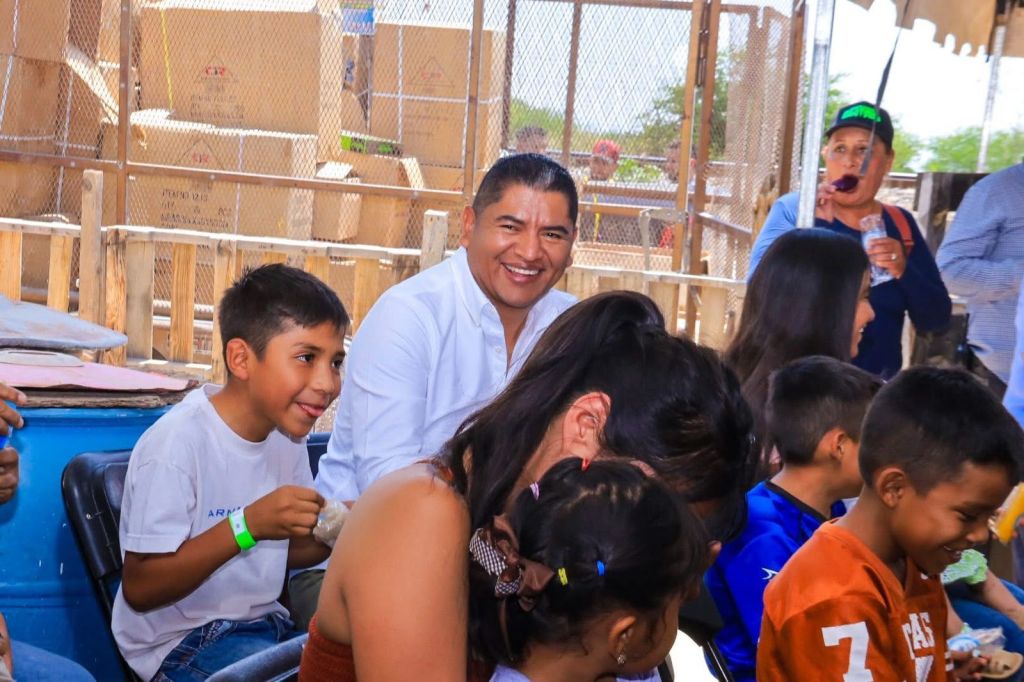 ISMAEL HERNÁNDEZ MANTIENE ACCIONES PARA FORTALECER EL BIENESTAR DE LA&nbsp;NIÑEZ