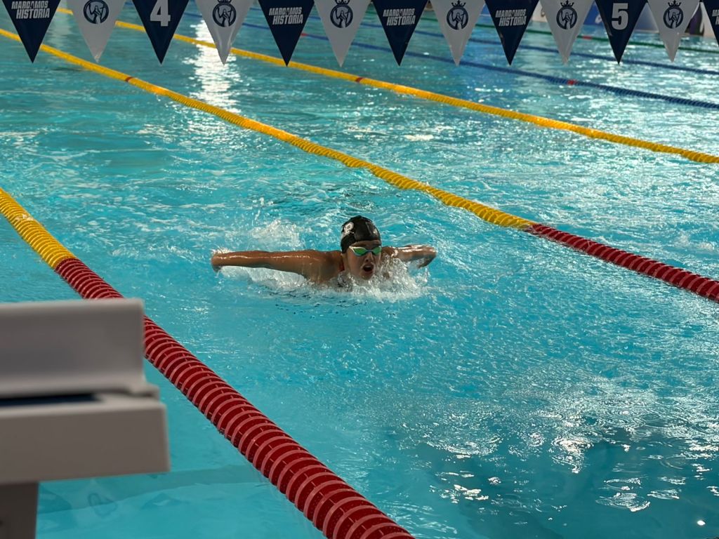 SAN LUIS SUMA CUATRO MEDALLAS EN NATACIÓN DURANTE OLIMPIADA NACIONAL&nbsp;2026