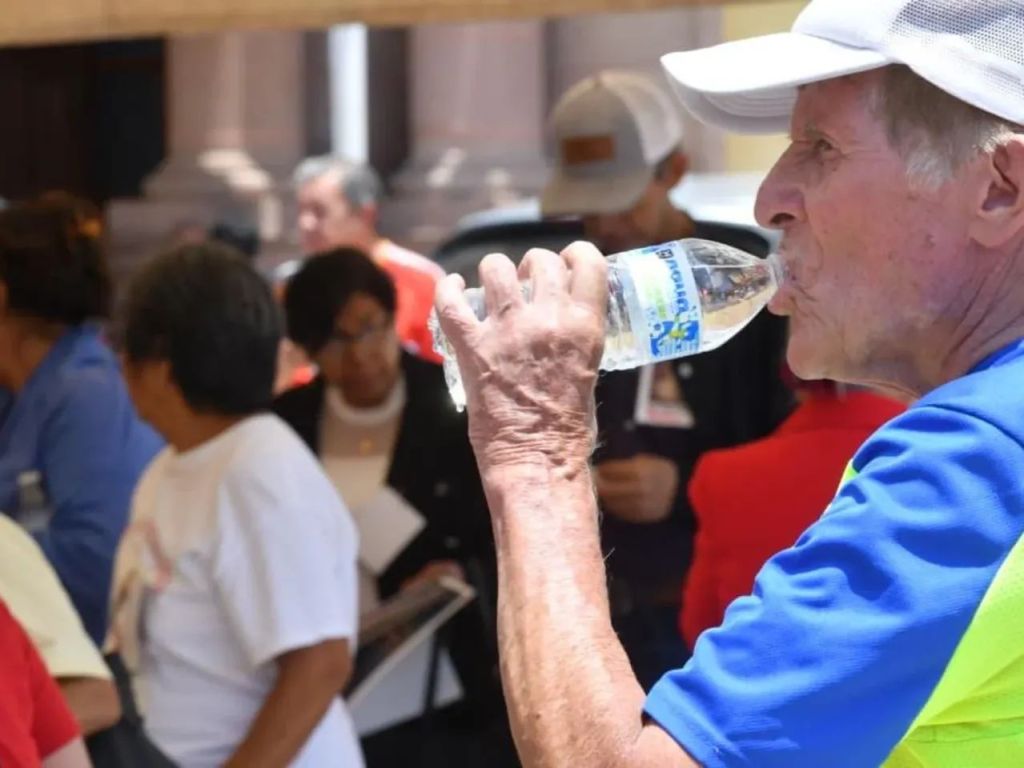 SOLEDAD DE GRACIANO SÁNCHEZ PREPARA OPERATIVO DE HIDRATACIÓN ANTE INTENSA OLA DE&nbsp;CALOR