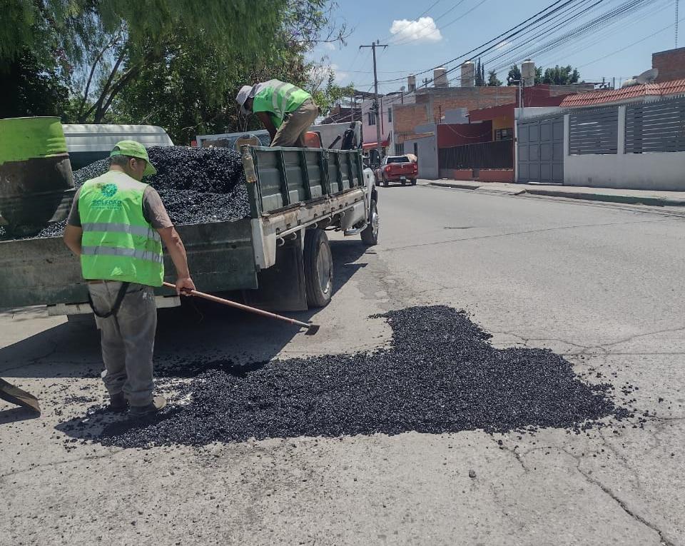CON BACHEO Y PAVIMENTACIÓN, GOBIERNO DE SOLEDAD GARANTIZA VIALIDADES&nbsp;DIGNAS