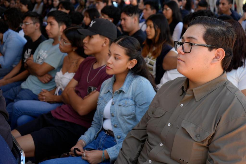 ACERCAN OPORTUNIDADES EDUCATIVAS PARA LA JUVENTUD DE VILLA DE&nbsp;POZOS