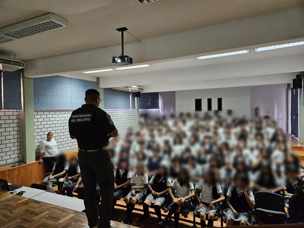 GOBIERNO ESTATAL FORTALECE PREVENCIÓN CONTRA RETOS VIRALES Y RIESGOS DIGITALES EN&nbsp;ESCUELAS