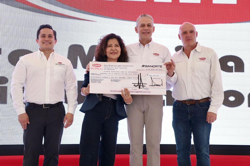 CMIC entrega al DIF de San Luis Capital donativo por casi 1 mdp para beneficiar a familias&nbsp;potosinas