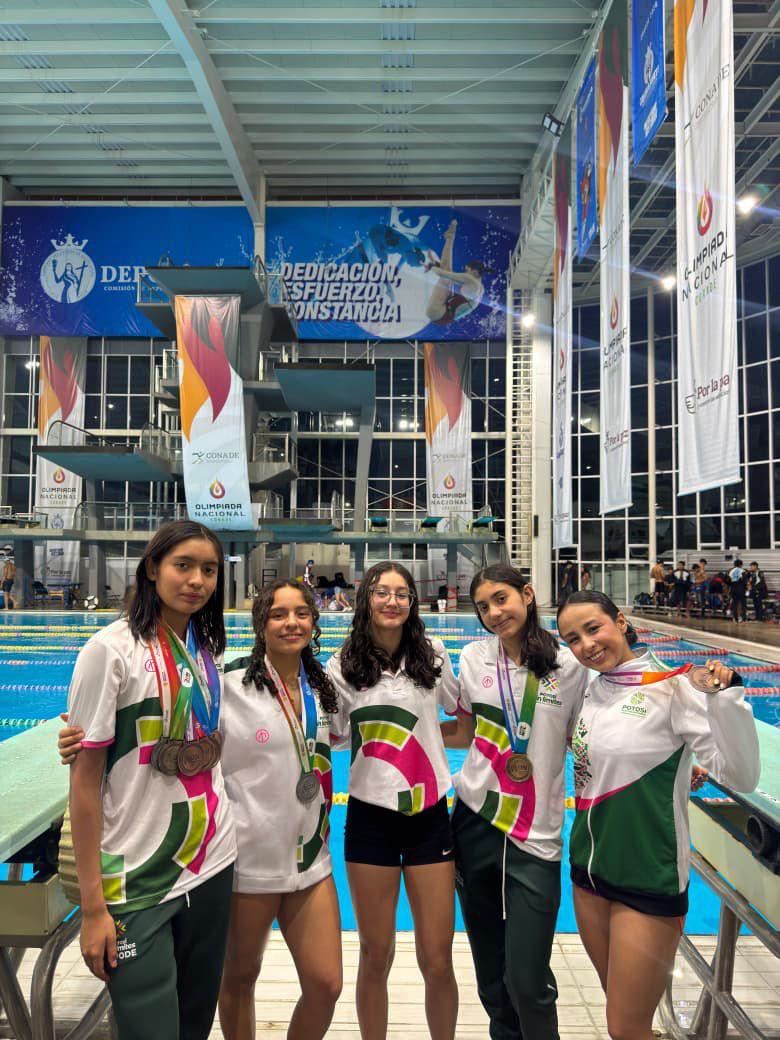SAN LUIS CIERRA CON ÉXITO SU PARTICIPACIÓN EN NATACIÓN DE LA OLIMPIADA&nbsp;NACIONAL