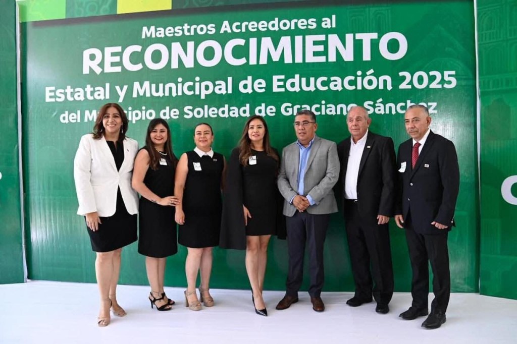 AYUNTAMIENTO DE SOLEDAD RECONOCERÁ A DOCENTES DESTACADOS EN SU&nbsp;DÍA
