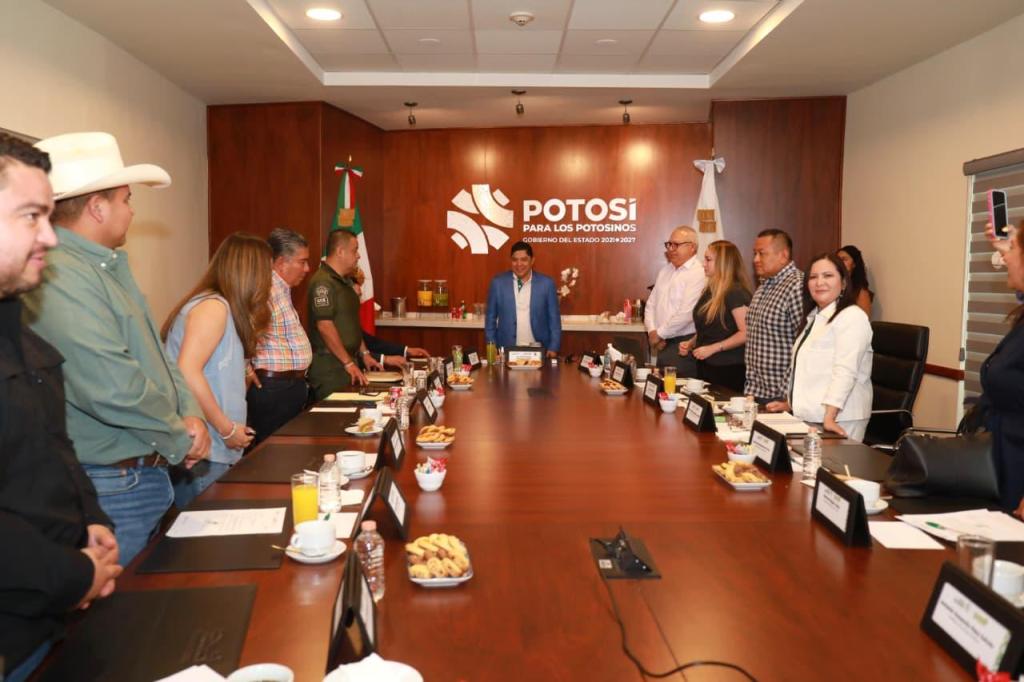 RICARDO GALLARDO CONSOLIDA ACCIONES DE SEGURIDAD CON ALCALDES DE LA ZONA CENTRO Y&nbsp;ALTIPLANO