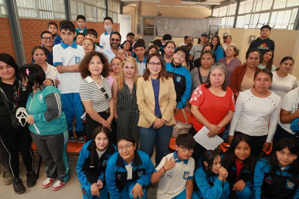 Familias fuertes y unidas, clave para prevenir riesgos entre adolescentes: DIF&nbsp;Capitalino