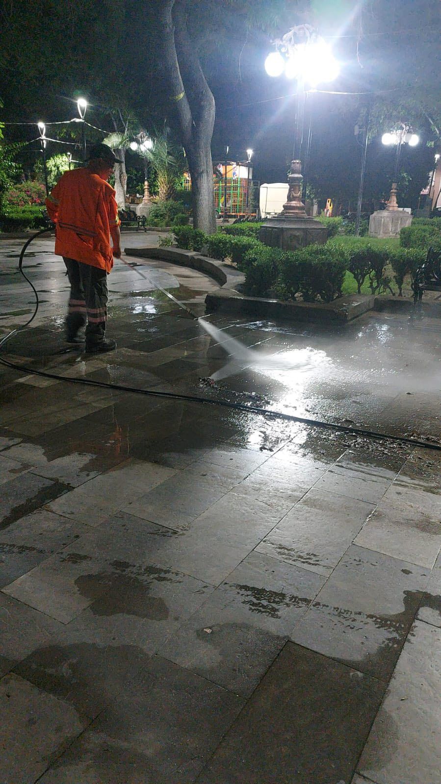San Luis Capital mantiene limpieza urbana con jornadas nocturnas y mantenimiento&nbsp;integral