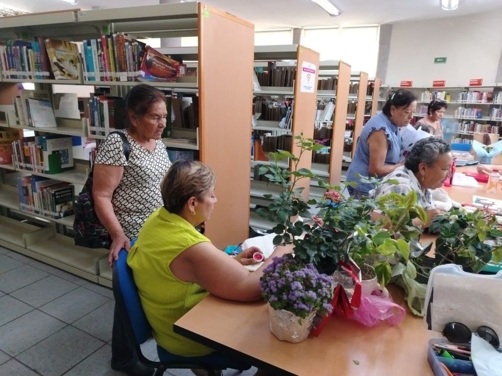 Se suma Sistema Municipal de Bibliotecas con talleres a favor de personas adultas&nbsp;mayores