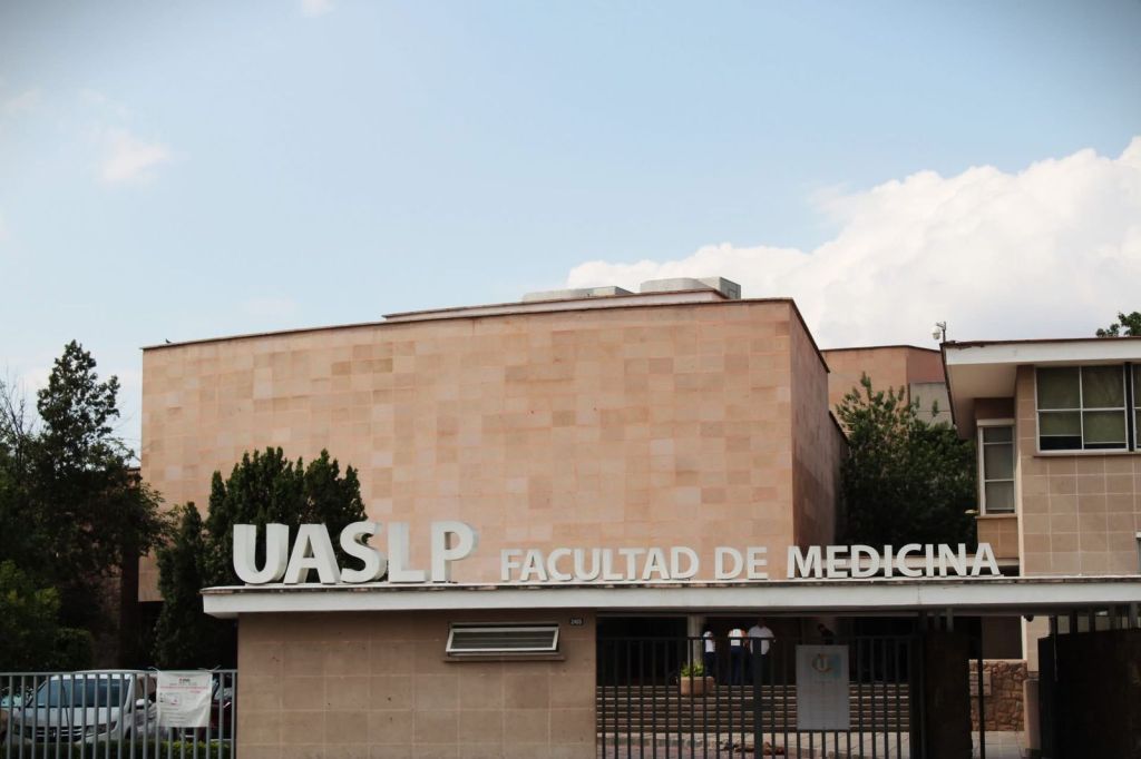 UASLP reafirma excelencia médica, con primer lugar entre universidades públicas en el&nbsp;ENARM