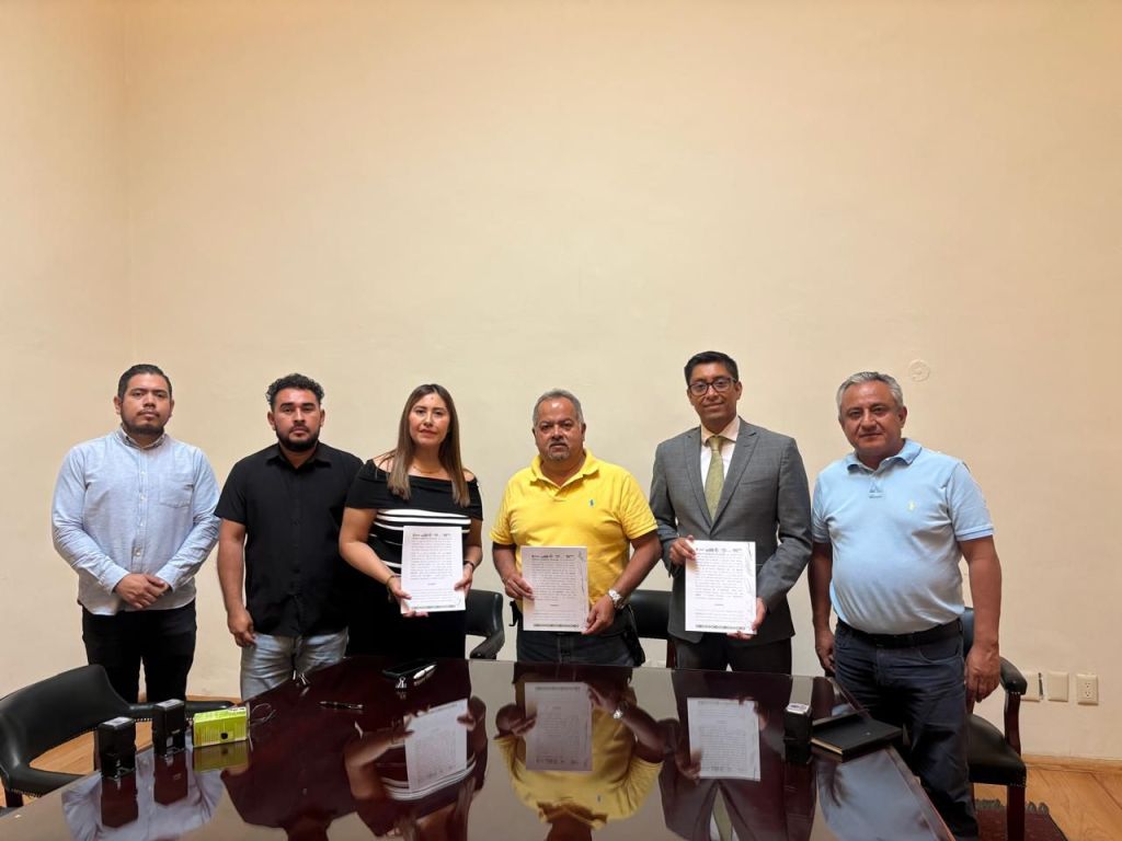GOBIERNO ESTATAL ACERCA EL DERECHO A LA IDENTIDAD CON DIGITALIZACIÓN DE ACTAS