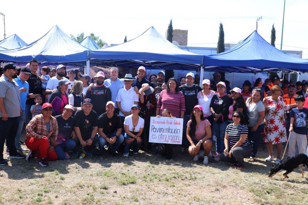 Domingo de Pilas llegó a la colonia La Gloria con limpieza, alumbrado y servicios de&nbsp;salud