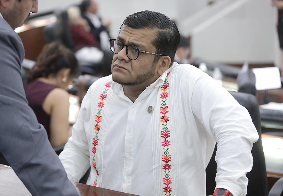 POSITIVA DECISIÓN DEL GOBIERNO FEDERAL PARA APOYAR A FAMILIAS DE 12 MUNICIPIOS DE LA ZONA HUASTECA QUE RESULTARON AFECTADOS POR LLUVIAS E INUNDACIONES, CON LA APLICACIÓN DE LA TARIFA CERO EN EL SERVICIO DE ENERGÍA&nbsp;ELÉCTRICA.