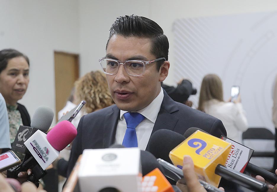 LLAMA DIP. CUAUHTLI BADILLO MORENO A LOS AYUNTAMIENTOS A QUE CAPACITEN Y CERTIFIQUEN A LOS POLICIAS&nbsp;MUNICIPALES