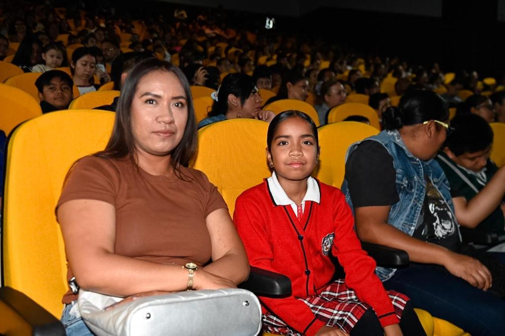 TEATRO «DOROTEO ARANGO» APOYA A LA EDUCACIÓN PÚBLICA CON EVENTOS DE FIN DE CURSOS